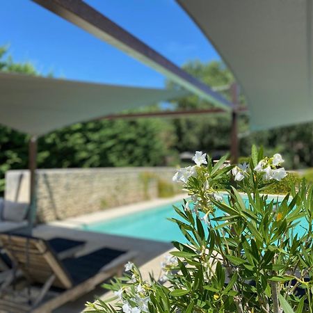 Mas Oréa côté piscine Gordes Extérieur photo