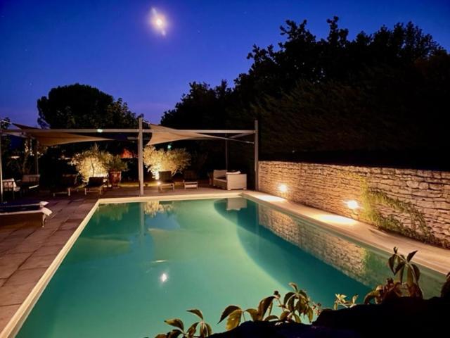 Mas Oréa côté piscine Gordes Extérieur photo
